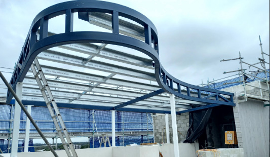Curved outdoor Steel Structure Welding